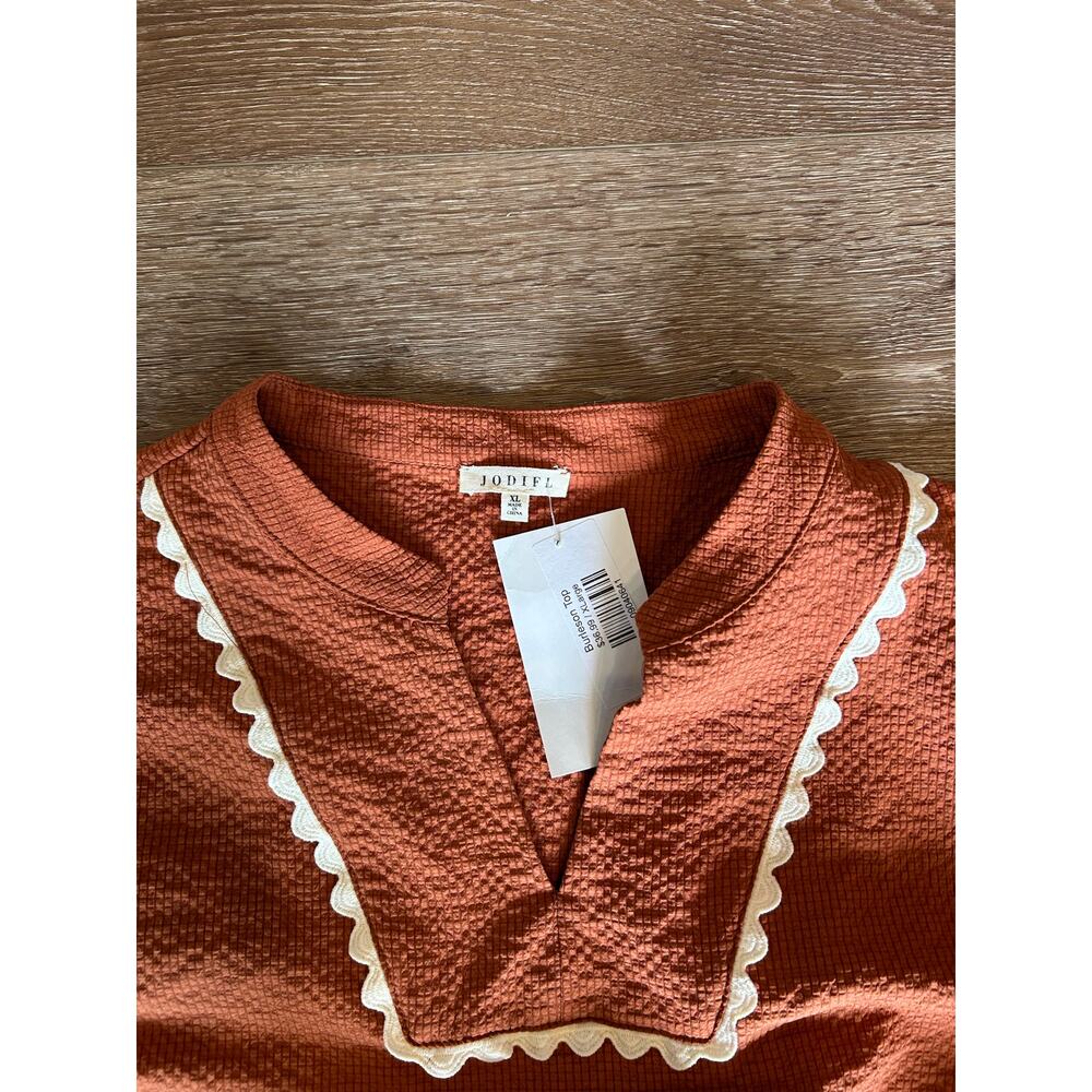 NWT Jodifl XL Rust Textured Peplum Blouse Scallop Trim Puff Sleeve Top - Picture 5 of 9